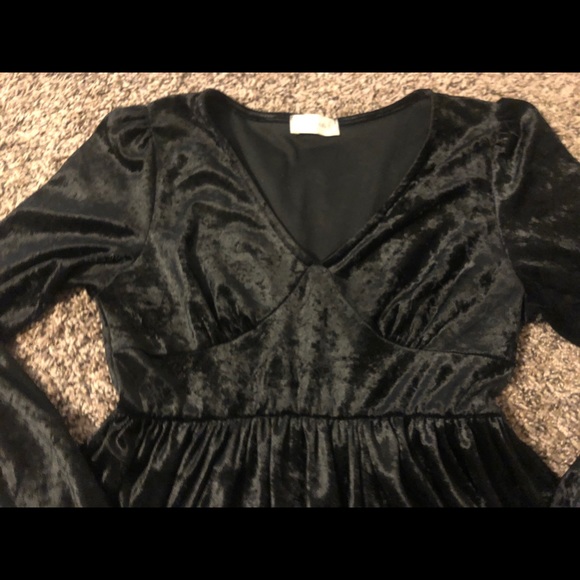 ✨✨ Altar’d State Black Dress ✨✨ - Picture 2 of 3